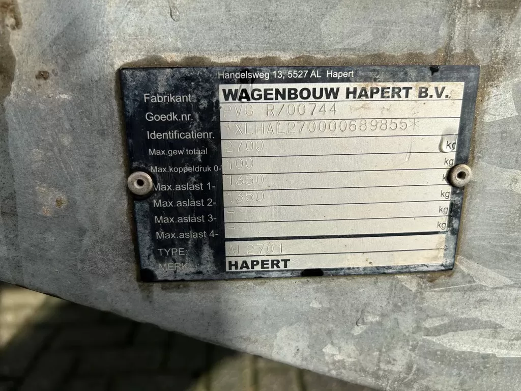 Hapert AL 2700 kg. 335x180x30 cm.